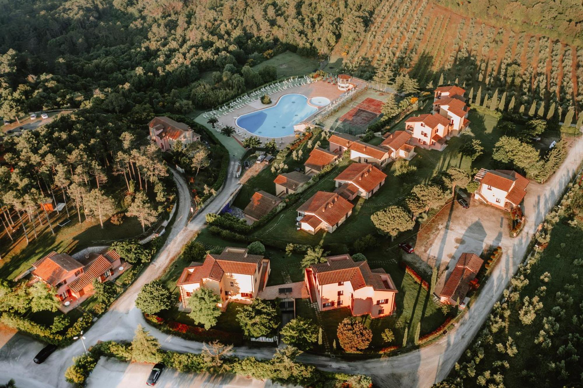 Borgo San Pecoraio Resort Riparbella Exteriör bild